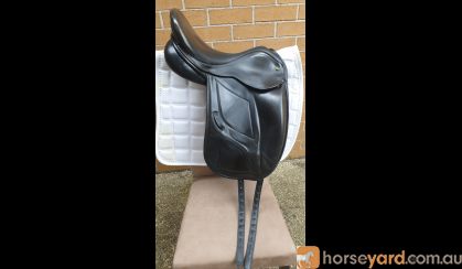 Ideal Impala monoflap 17.5 dressage on HorseYard.com.au