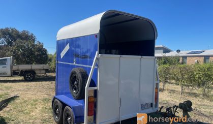 Complete Re-Furb 2 horse straight load on HorseYard.com.au